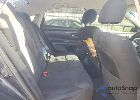 2015 Nissan Altima 2.5 z USA, uszkodzony, nr VIN 1N4AL3AP3FC493002